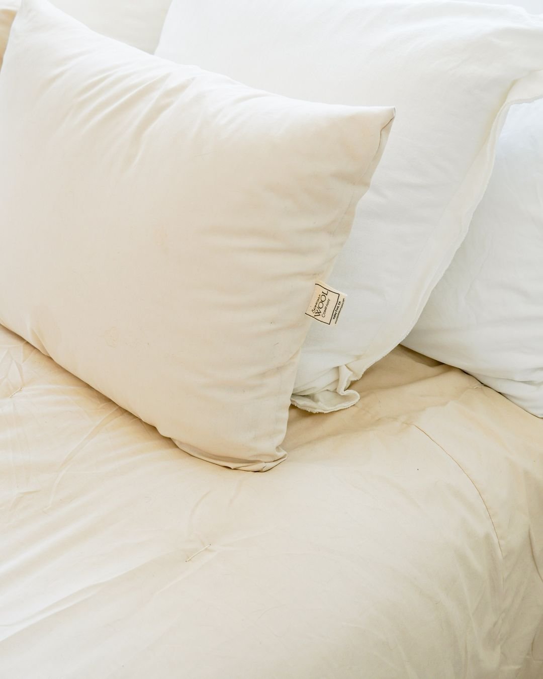 Natural Comfort for All Seasons: A Guide to Wool Comforter Weights and Tog Ratings